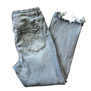 Lovervet by Vervet LV1081 Women’s Destroyed Knees Light Denim Jeans